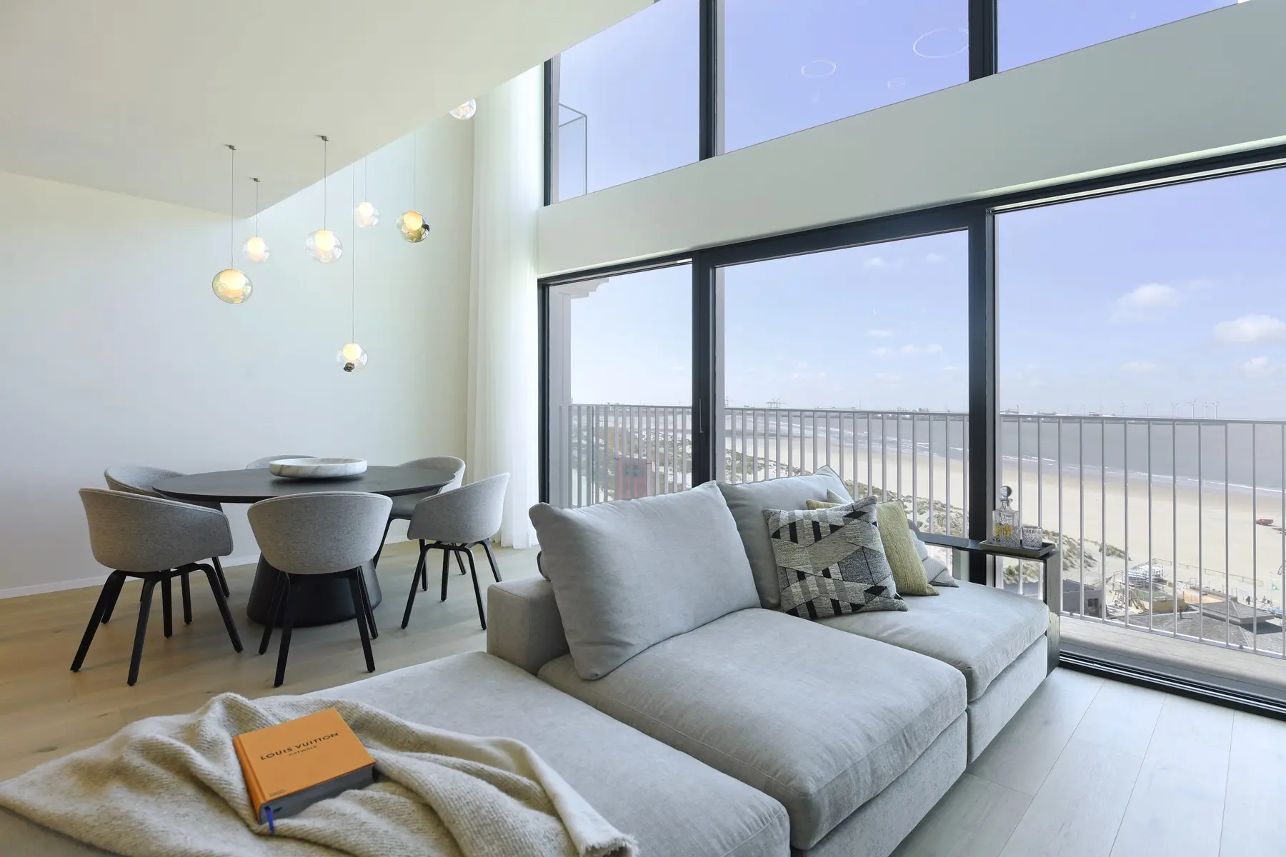 Cap Horn mezzanine, Living space in Duinbergen, photo 1