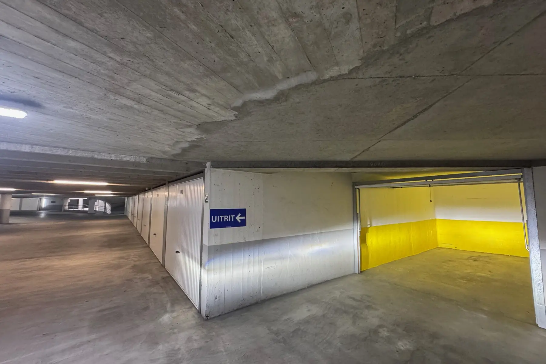 garage in Duinbergen for sale - Stone Group