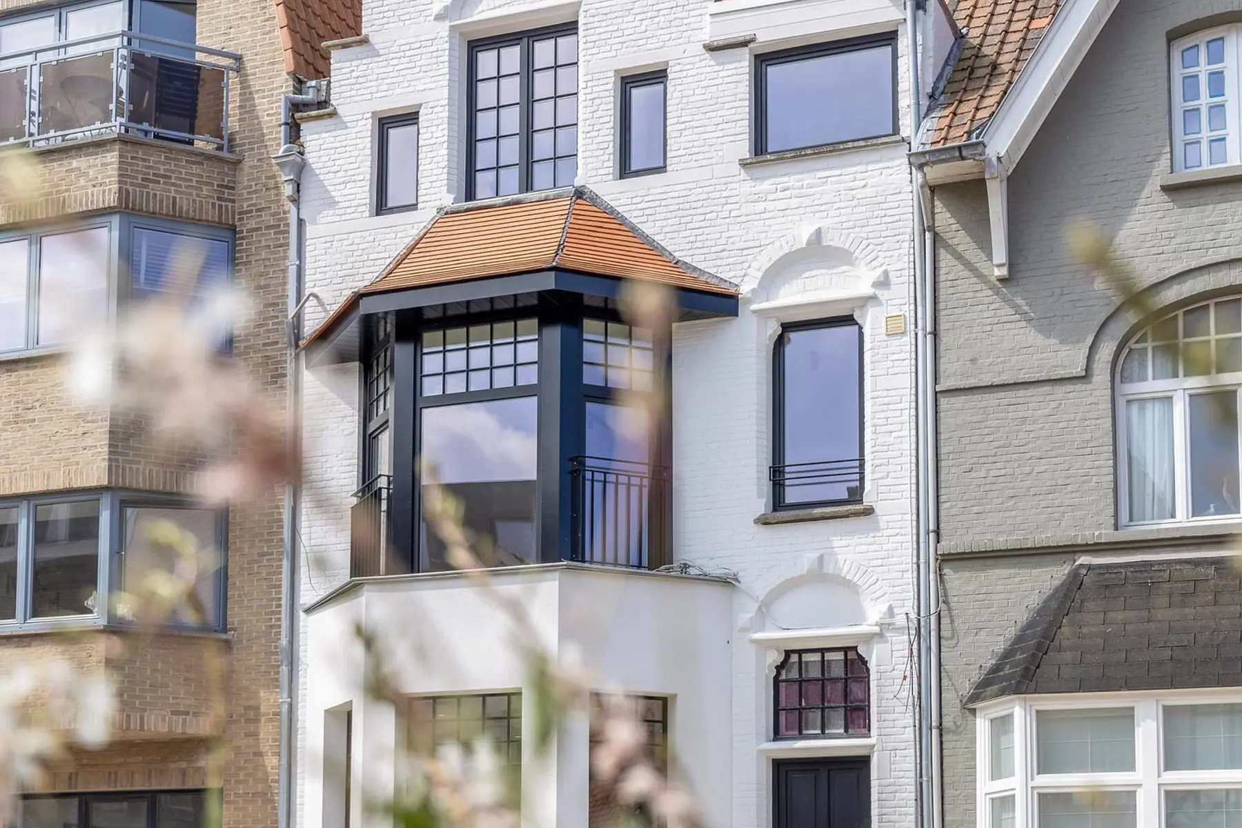 Duinbergenlaan 47, 2de, Gebouw in Duinbergen, foto 1