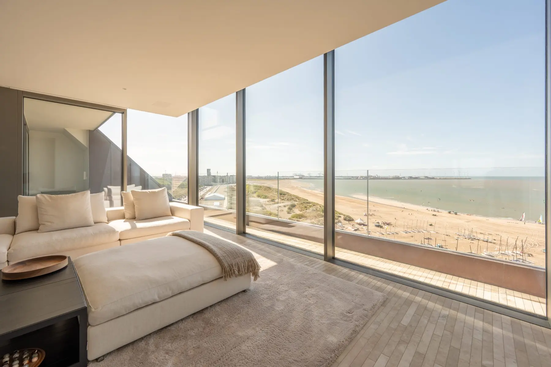 Penthouse at Narval, Living space in Duinbergen, photo 1